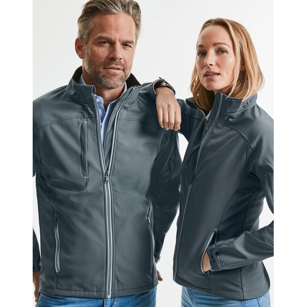Moteriška vandeniui ir vėjui atspari kvėpuojanti Russell 0R410F0 Softshell striukė 9