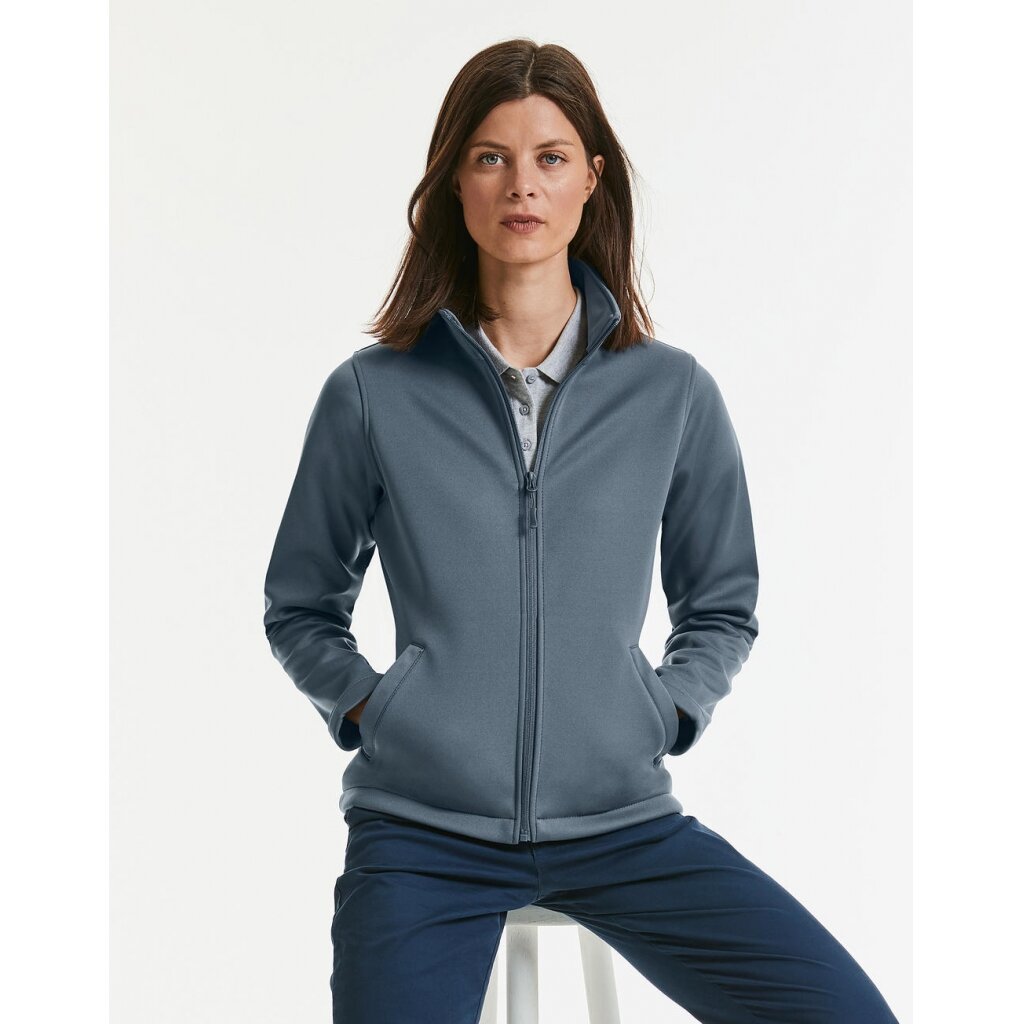 Moteriška vandeniui ir vėjui atspari Russell 0R040F0 Softshell striukė 1