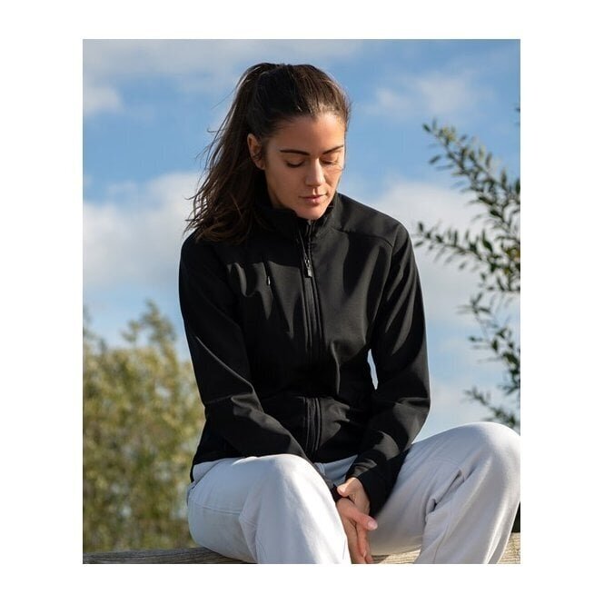 Moteriška vandeniui atspari kvėpuojanti Nimbus LIVI-L Softshell striukė 1