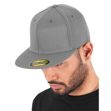 Kepuraitė Flexfit 6210 su snapeliu