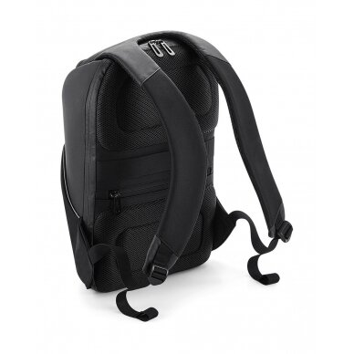 Kuprinė Quadra QD925 su integruotu USB krovimui 15.6" 3 Kuprinė Quadra QD925 su integruotu USB krovimui 15.6" 3